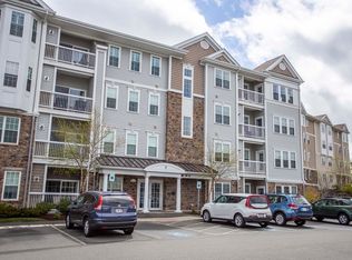 10 Abigail Way UNIT 3004, Reading, MA 01867