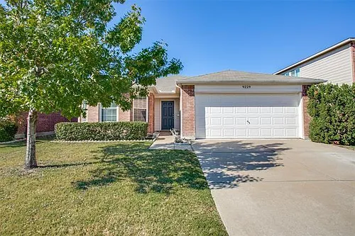 9229 Centennial Dr Photo 1