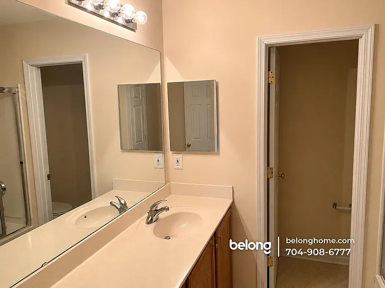 11163 Saintsbury Pl #TOWNHOUSE — Photo 9