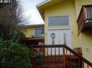 1950 Hawkins Ln, Eugene, OR