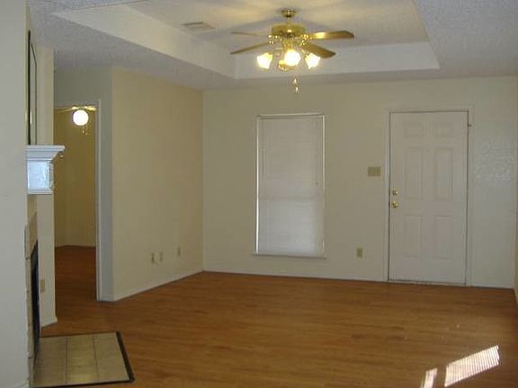 2nd image of 7525 Connie Ln