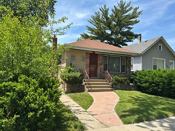 3rd image of 12622 S Emerald Ave