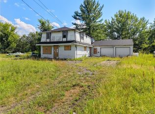 9567 Black Creek Rd, Brewerton, NY 13029