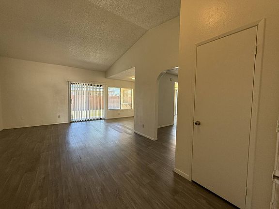 3rd image of 5035 N 70th Ave