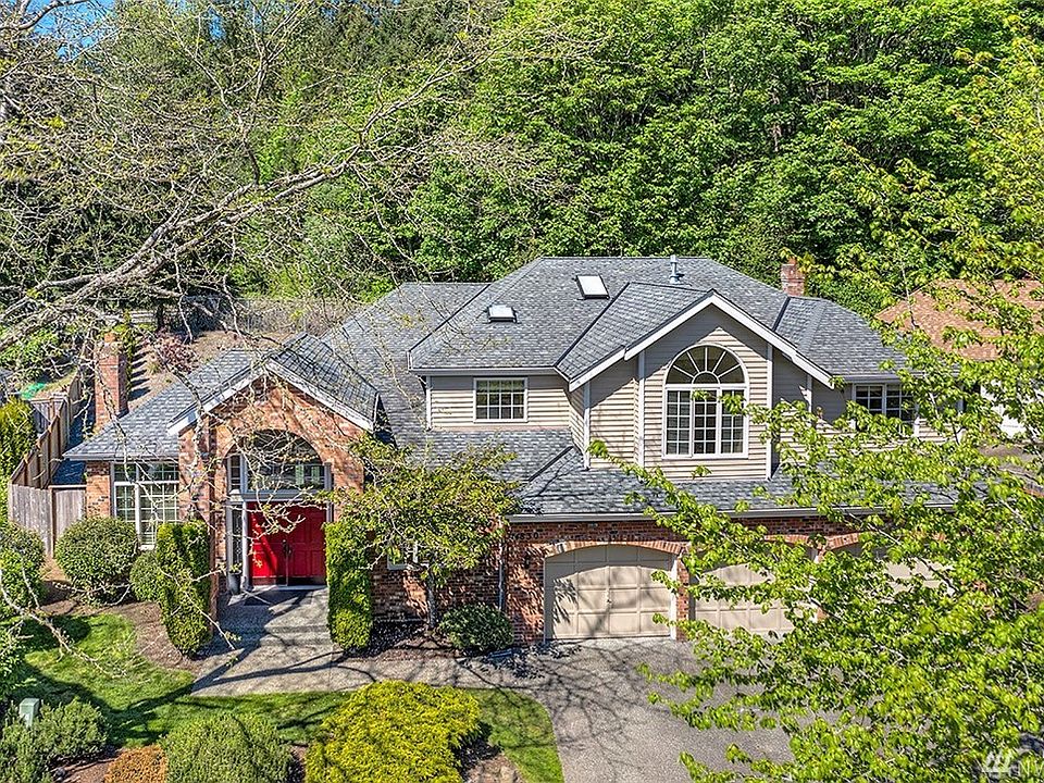 1st image of 4830 118th Ave NE