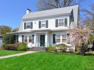 17 Carver Ter, Yonkers, NY 10710