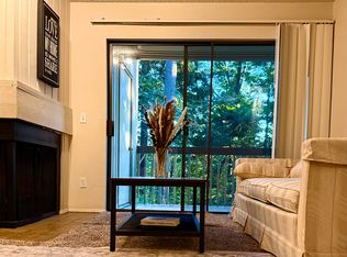 10819 NE 37th Pl APT 101, Bellevue, WA 98004