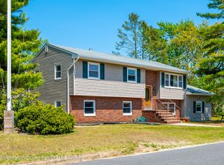 72 Tunes Brook Dr, Brick, NJ 08723