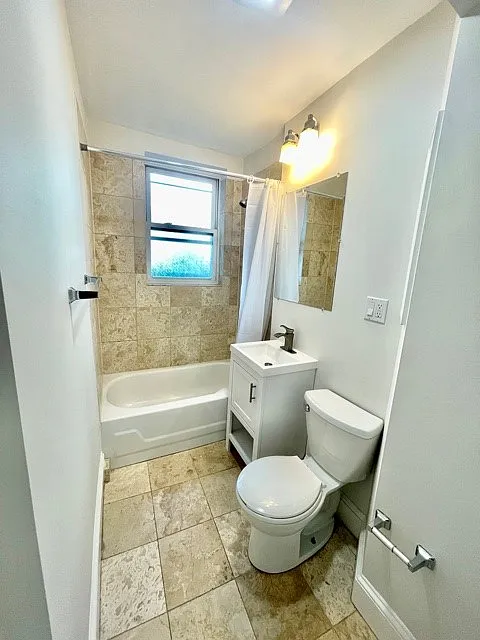 3 bed, 9999 sqft, $4,995 — Photo 4