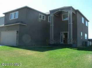 1025 Sage Crest Dr, Wenatchee, WA 98801