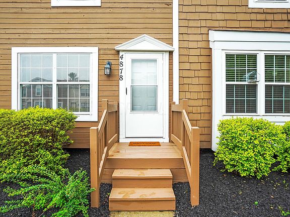 3rd image of 4878 Stoneybrook Blvd #23E