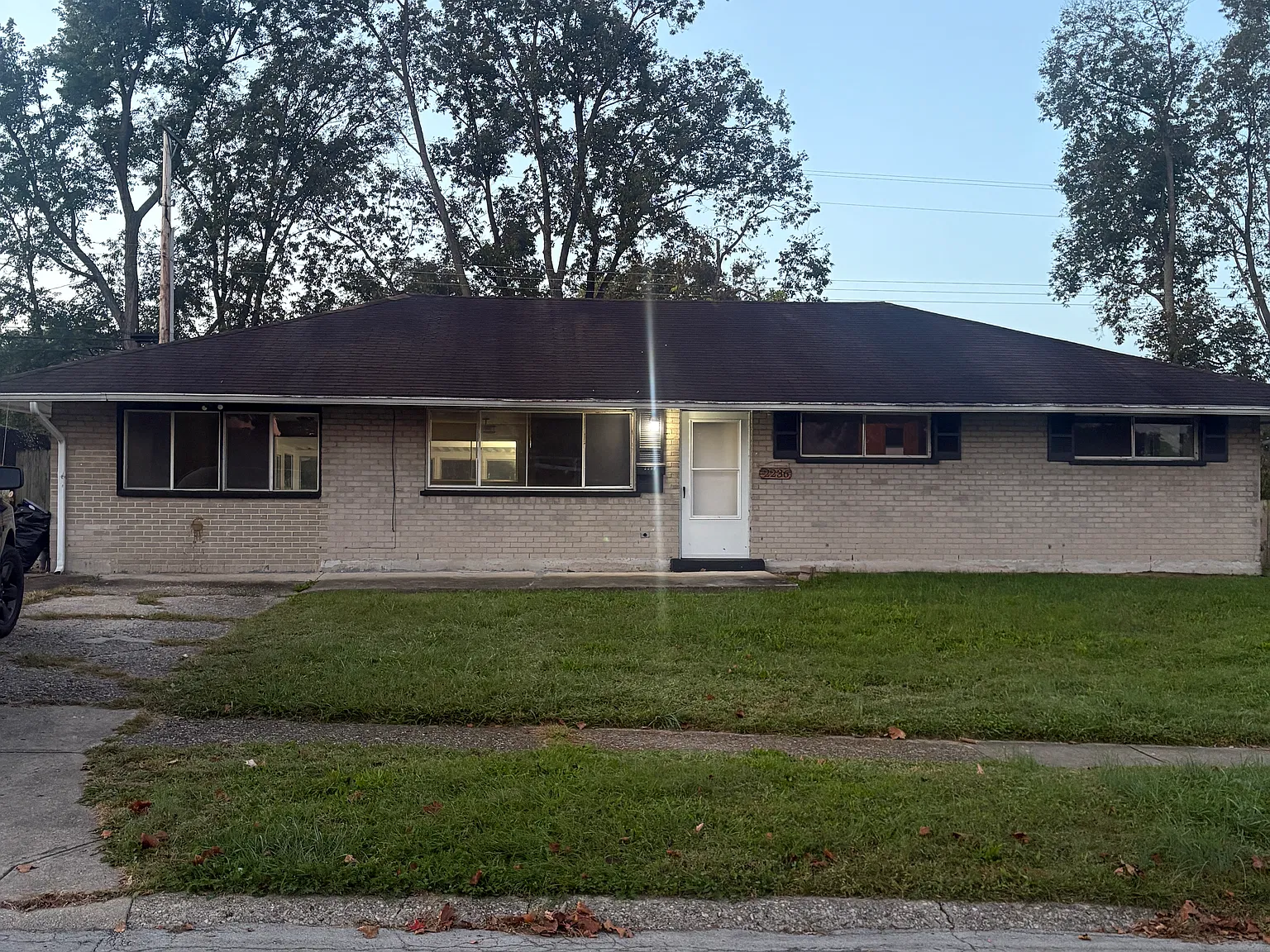 3 bed, 1320 sqft, $1,595 — Photo 1