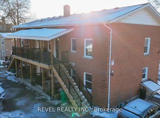 350 Simcoe St N #1, Peterborough, ON K9H 2J6