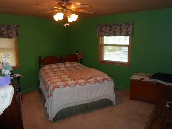 5th image of 17500 W Woodbrook Ln