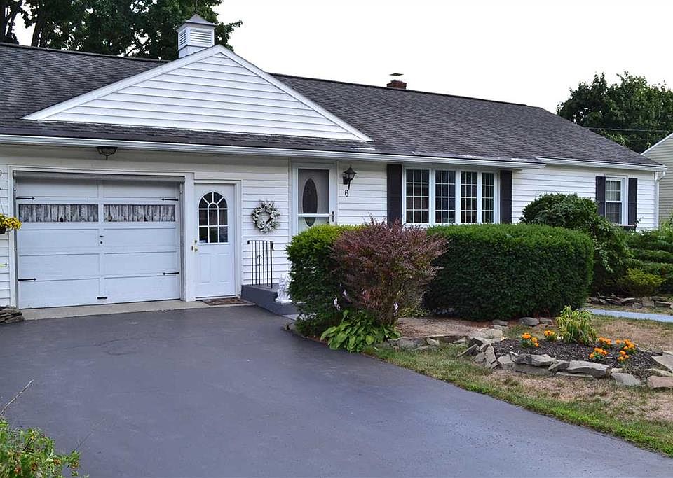 1st image of 6 Marriner Ave