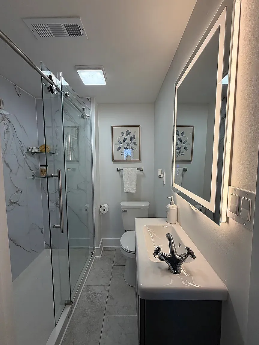 2 bed, 766 sqft, $2,250 — Photo 3