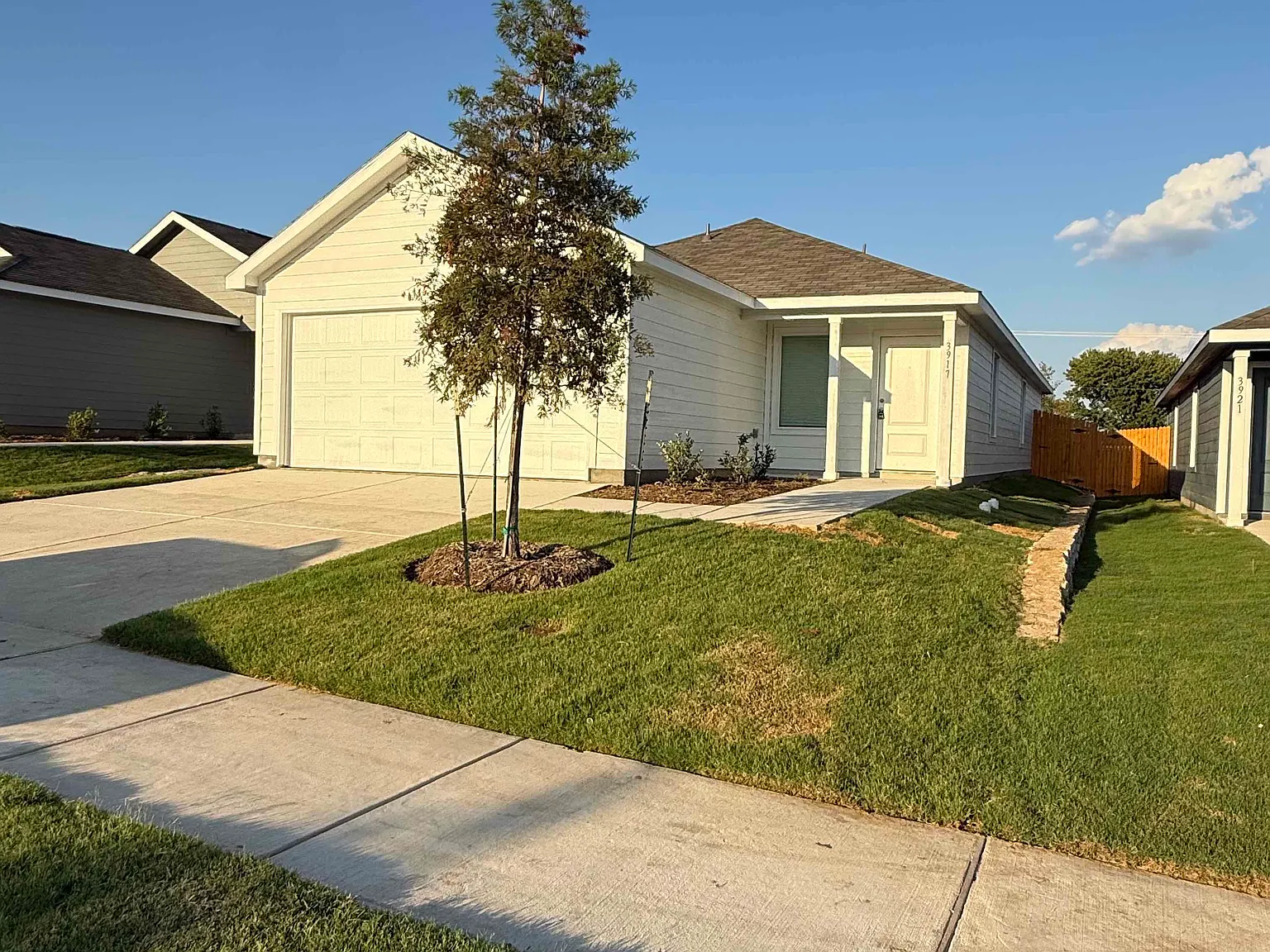 4 bed, 1600 sqft, $1,795 — Photo 3