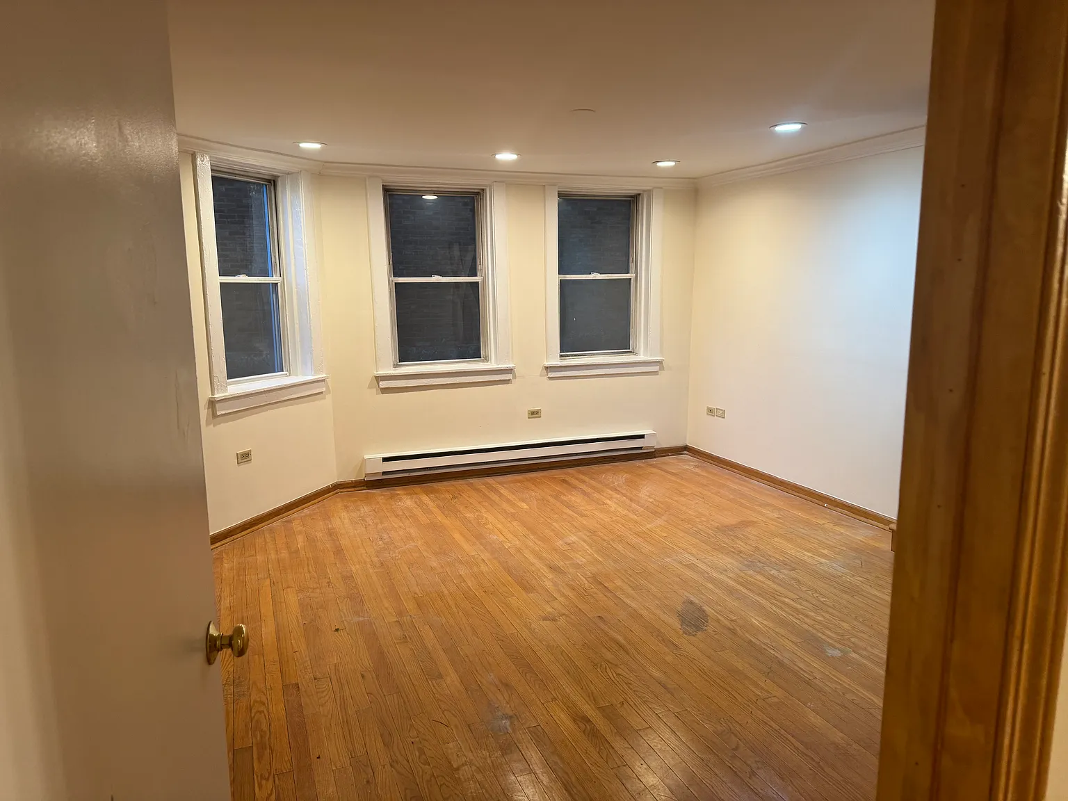 1 bed, $1,250 — Photo 2