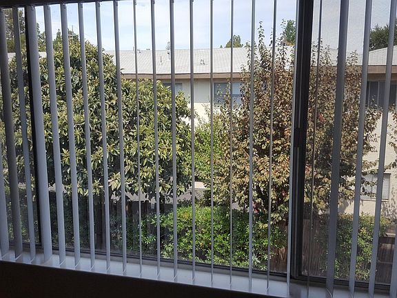3rd image of 565 Ortega Ave #8
