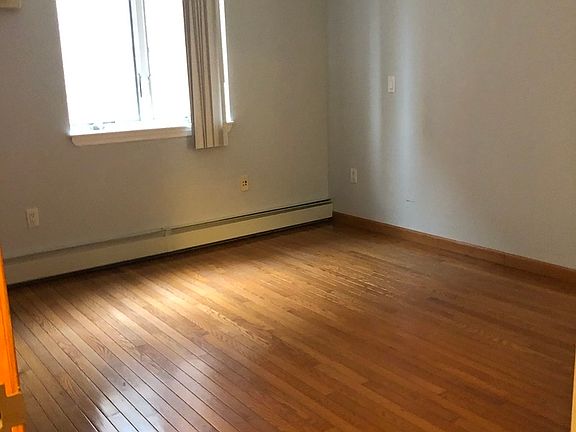 4th image of 2378 E 14th St APT 2B