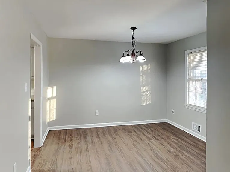 3660 Scarlet Dr — Photo 4