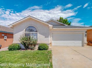 7411 Peregrine Rd NE, Albuquerque, NM 87113