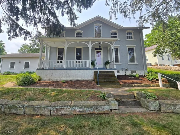 701 Grace Ave, Coshocton, OH 43812