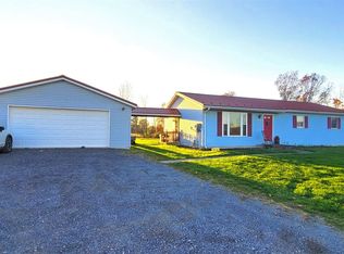 77 Gardners Ln, Winfield, PA 17889