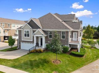 4450 Monroe Ct, Naperville, IL 60564