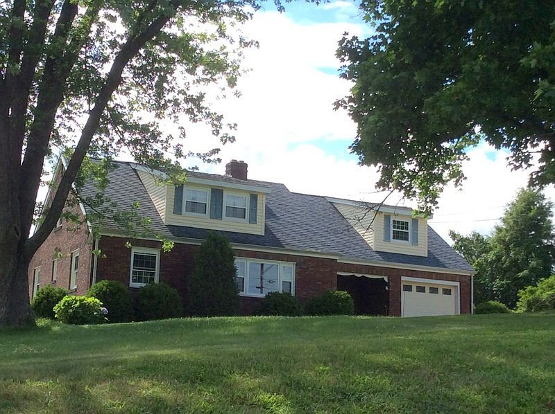 1st image of 119 Hillvue Dr