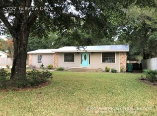 707 Fairview Dr, Fort Walton Beach, FL 32547