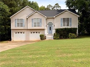 304 Oliver Ct, Douglasville, GA 30134