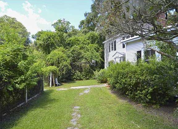 4th image of 2194 Parkway Dr