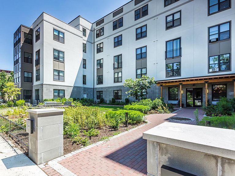 Luna On Pine Apartments Philadelphia, PA Zillow