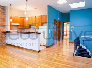 10 Columbus Sq APT 5, Boston, MA 02116