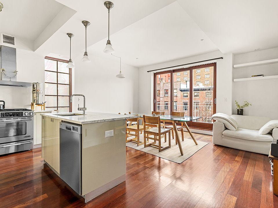 1st image of 268 Cumberland St APT 4B