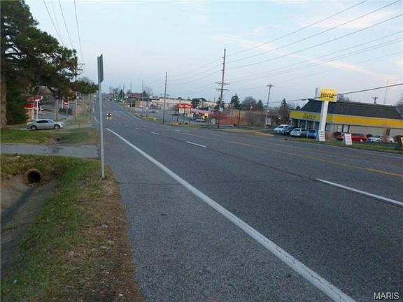 5th image of 10309 Page Ave