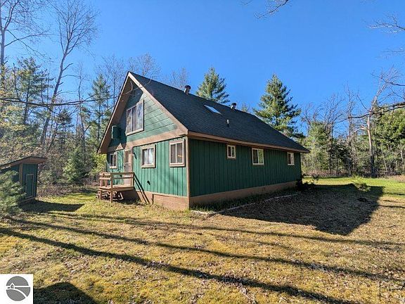 3rd image of 4327 Vaughn Rd