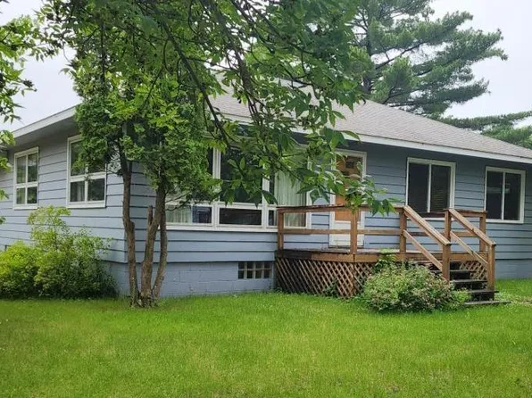 320 2nd St NE, Wadena, MN 56482