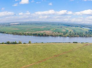 508 County Road 2381, Bagwell, TX 75412