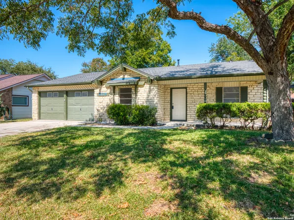 4119 HILLSWIND ST, San Antonio, TX 78217