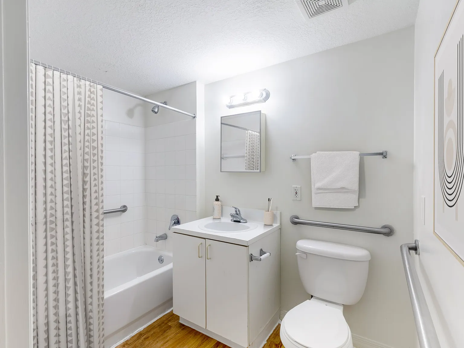 Riverview House 55+ Apartments — Photo 3