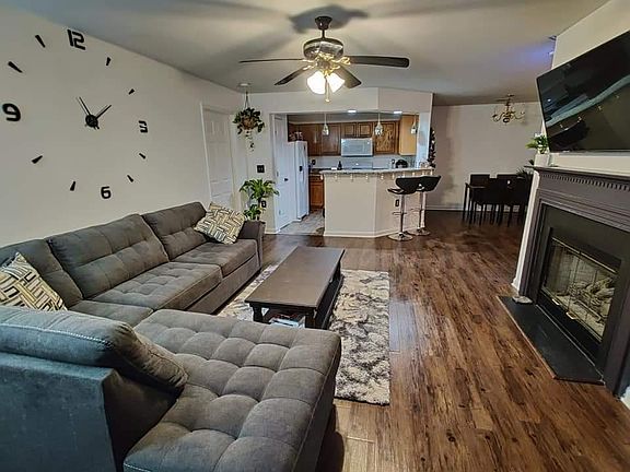 2nd image of 13111 Millhaven Pl APT I