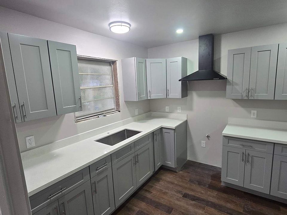 2nd image of 4424 McClelland Ct