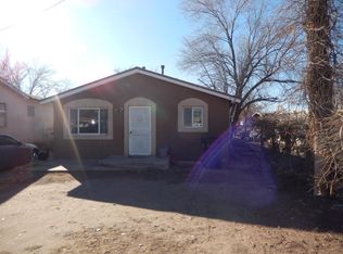 2421 Franzen Rd SW, Albuquerque, NM 87105