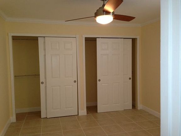 4th image of 728 104th Ave N Unit W