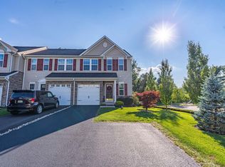 1170 Westminster Dr, Breinigsville, PA 18031