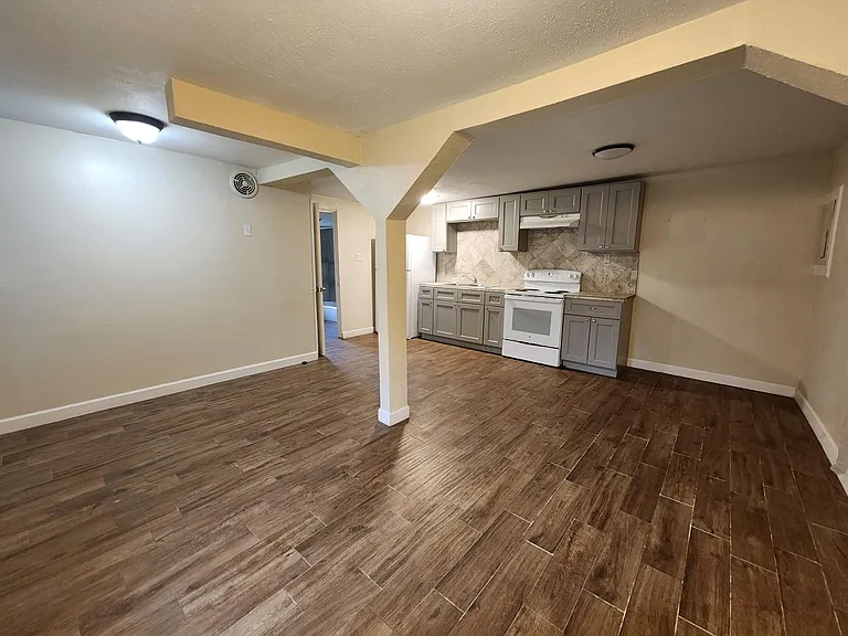 4203 Polk St #A — Photo 7