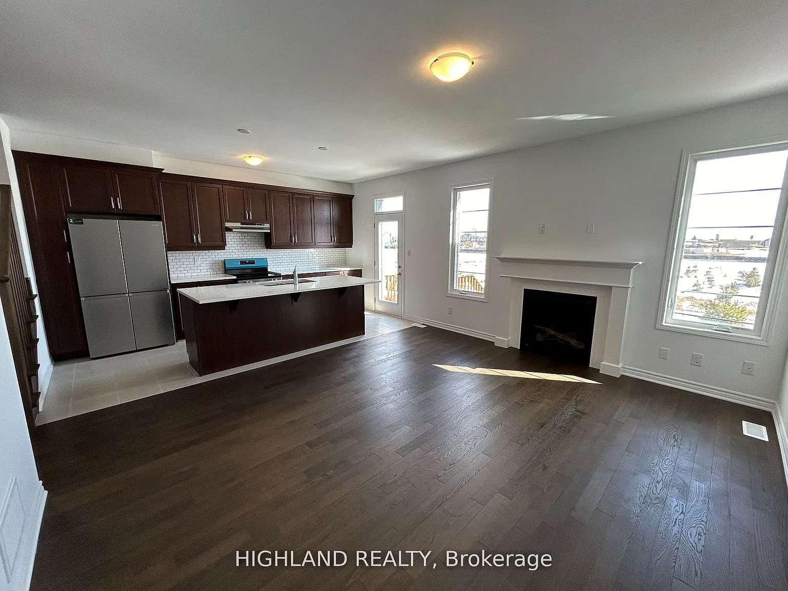 4 bed, $3,800 — Photo 4