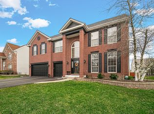 1328 Palisades Dr, Bolingbrook, IL 60490